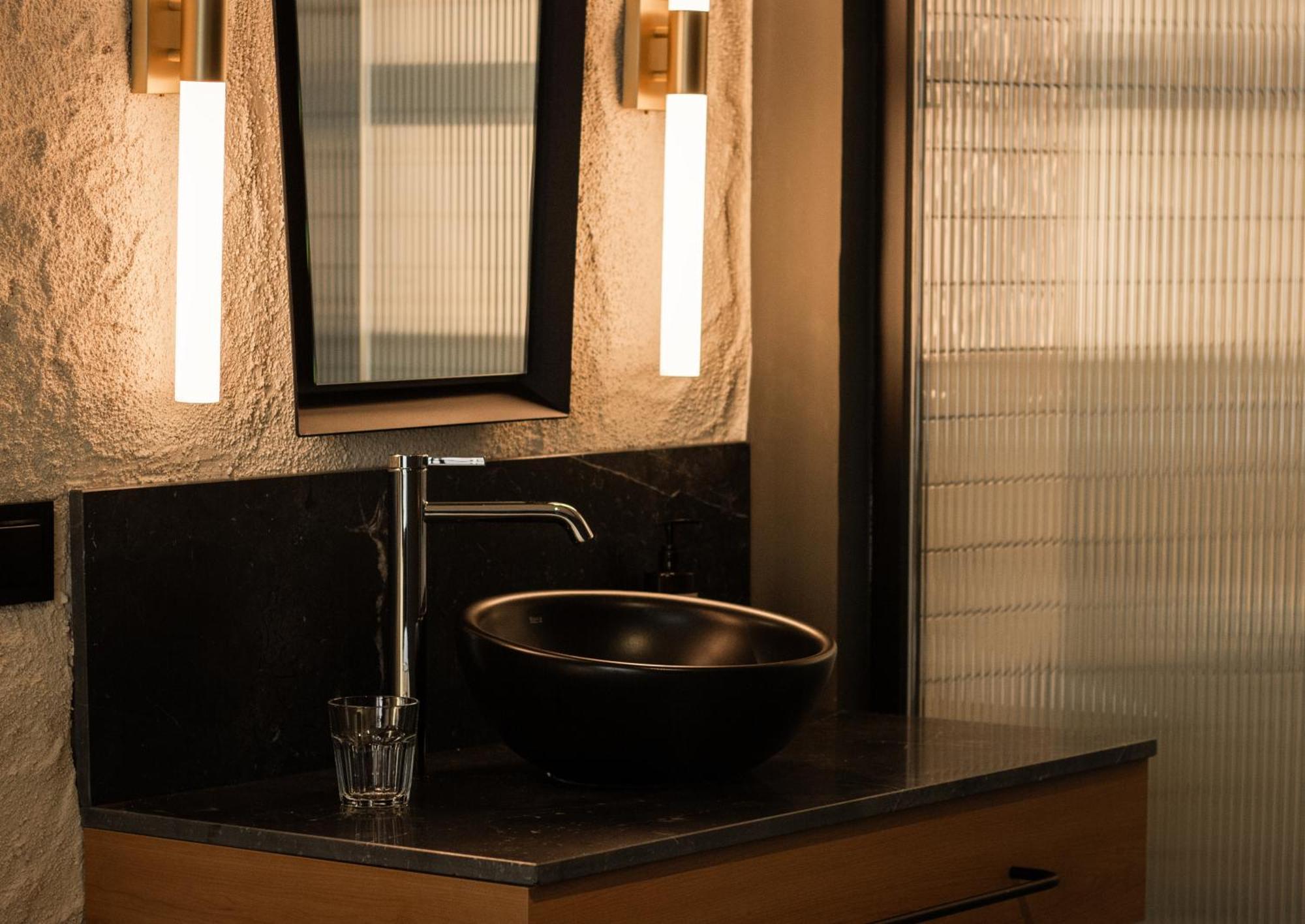 ホテル Letoh Letoh ビルバオ エクステリア 写真
